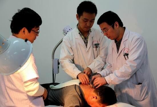 仁心仁术为患者护航丹心妙手保康健——专访乐鱼在线登录入口康复科